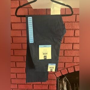 Men's Straight Fit Jeans in Navy